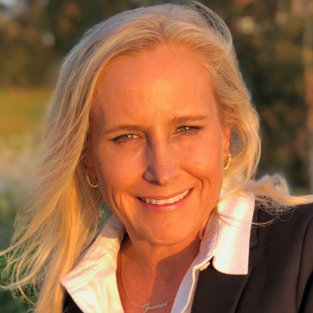 Meet your Posher, Francesca